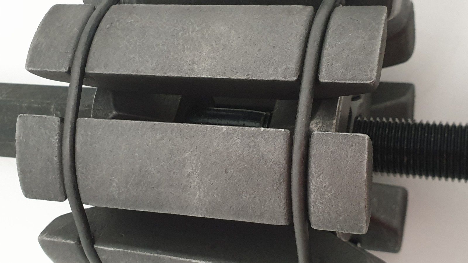 Image 10/19