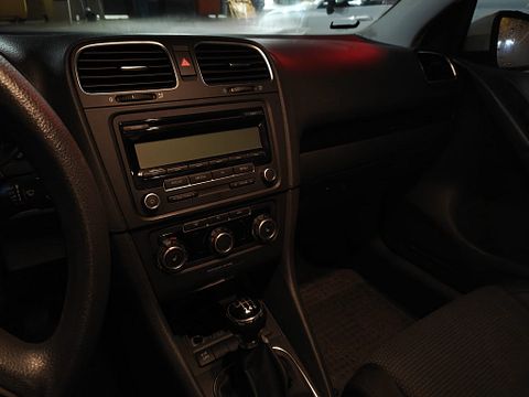 Image 11/25