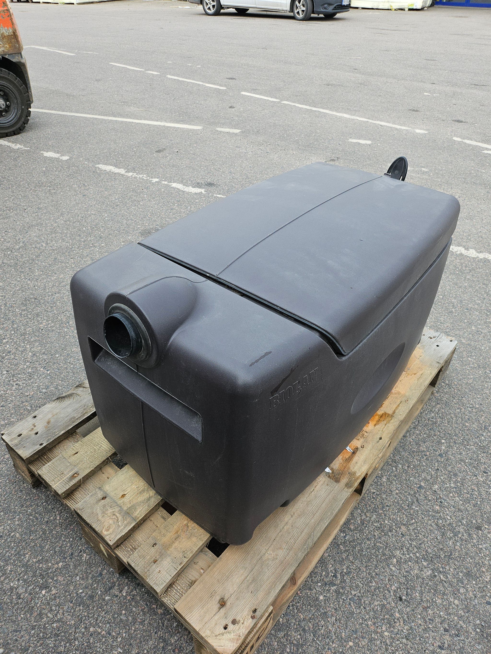 Image 3/5