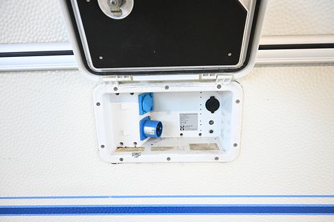 Image 44/50