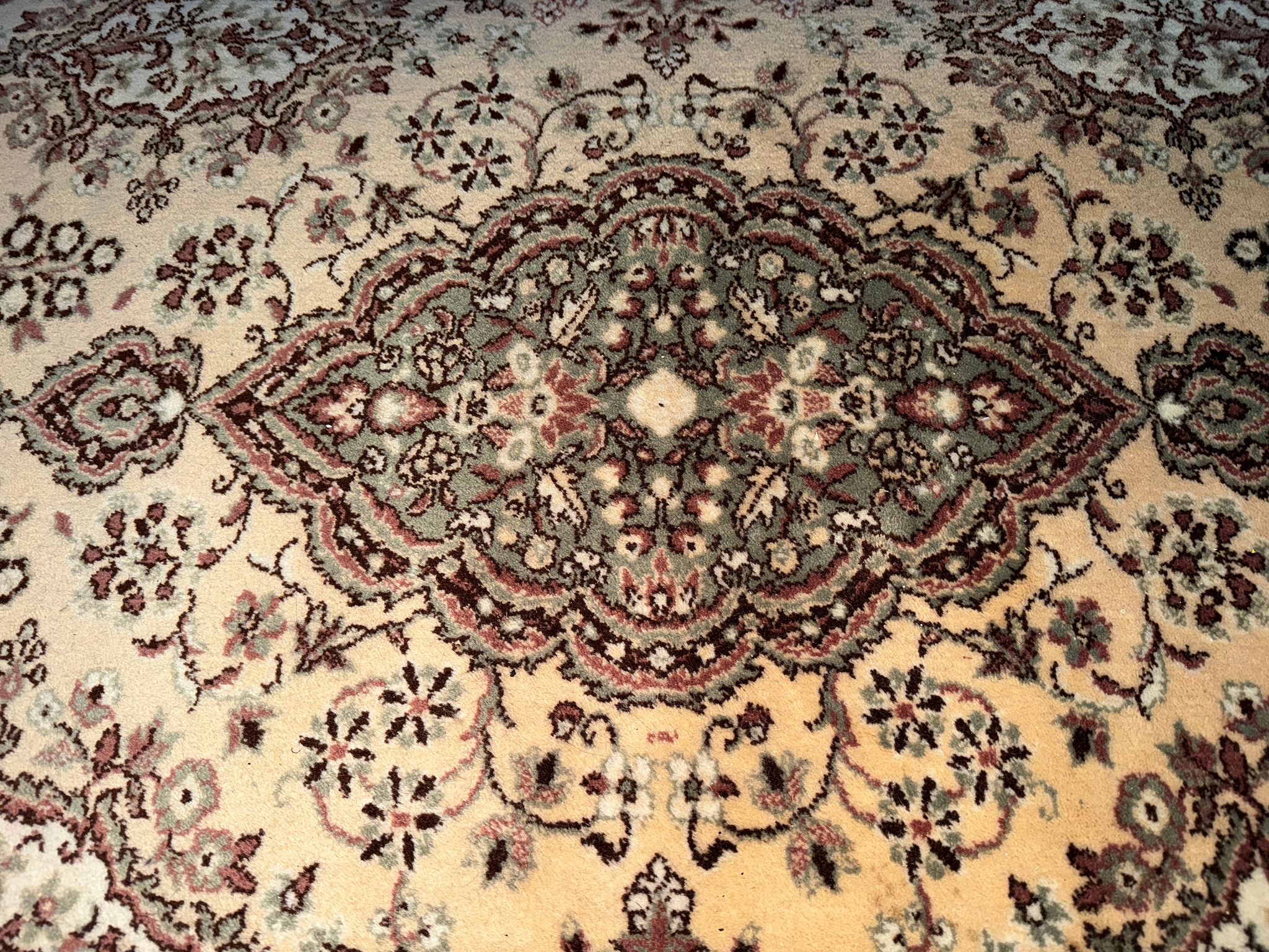 Image 2/5