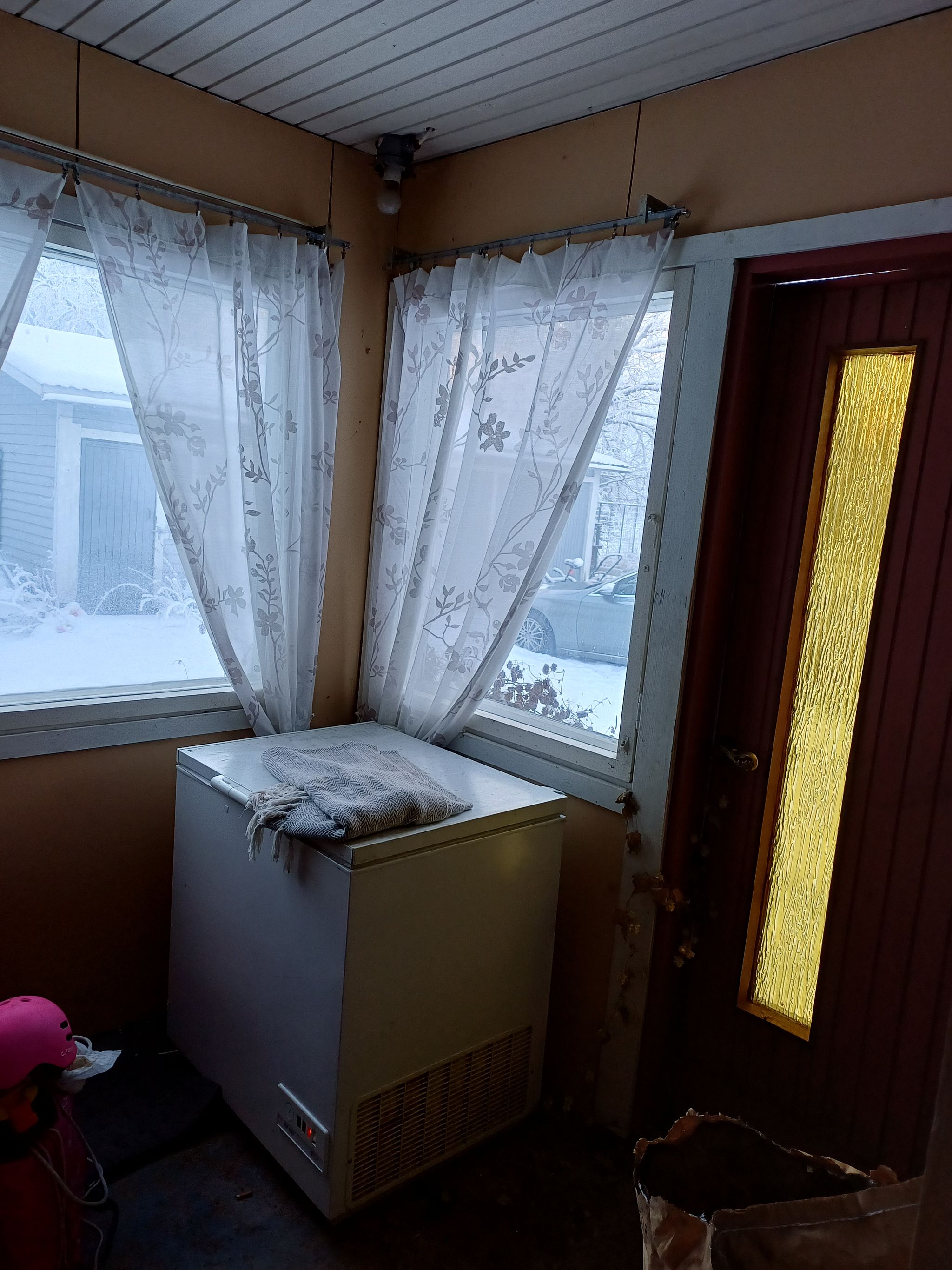 Image 37/43