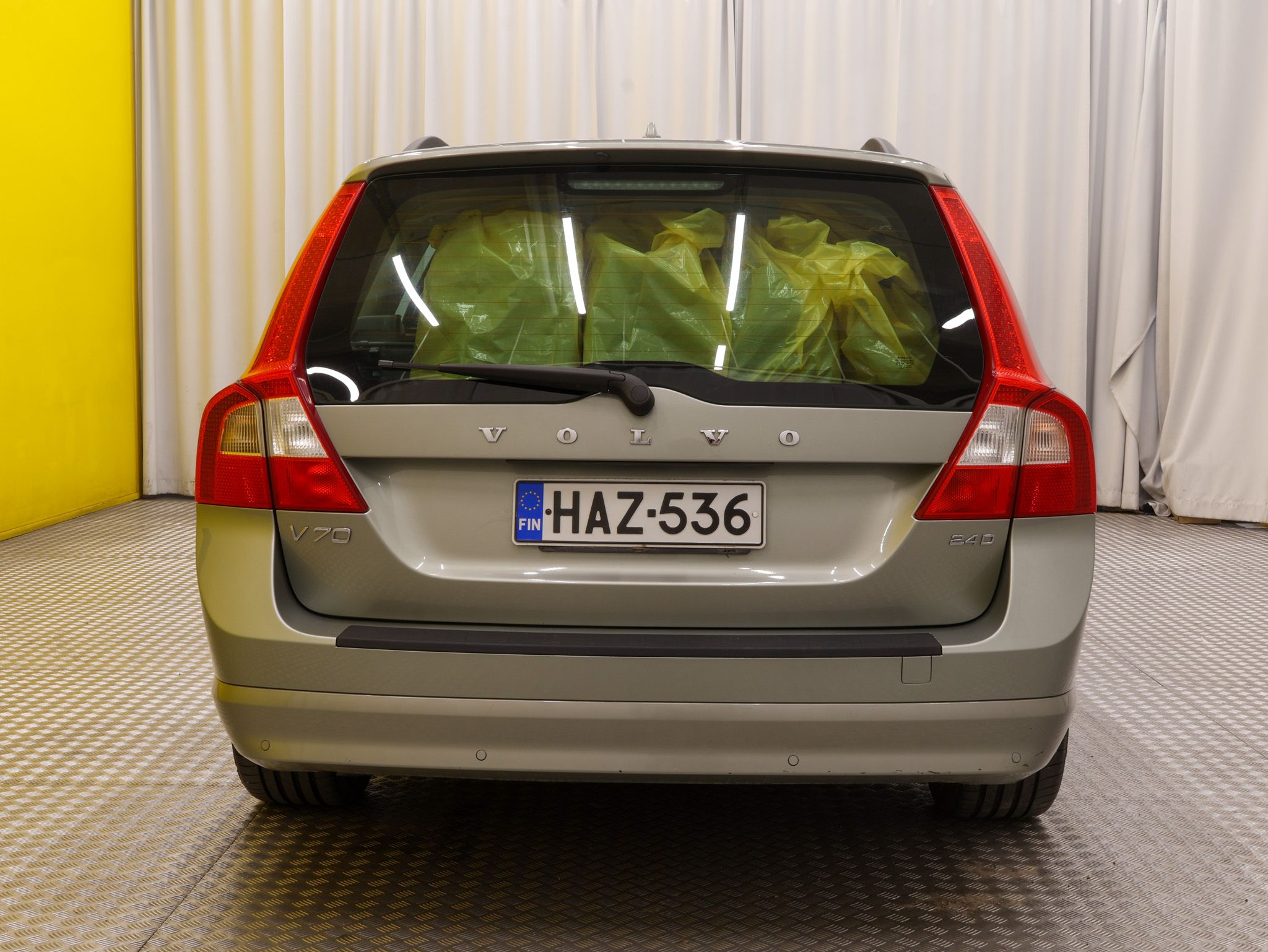 Image 3/88