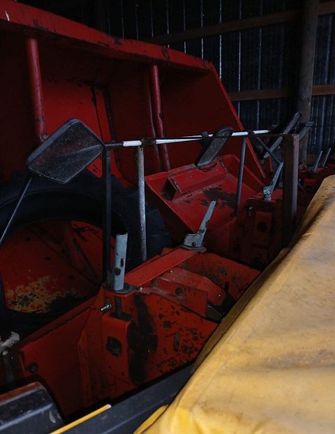 Image 7/18