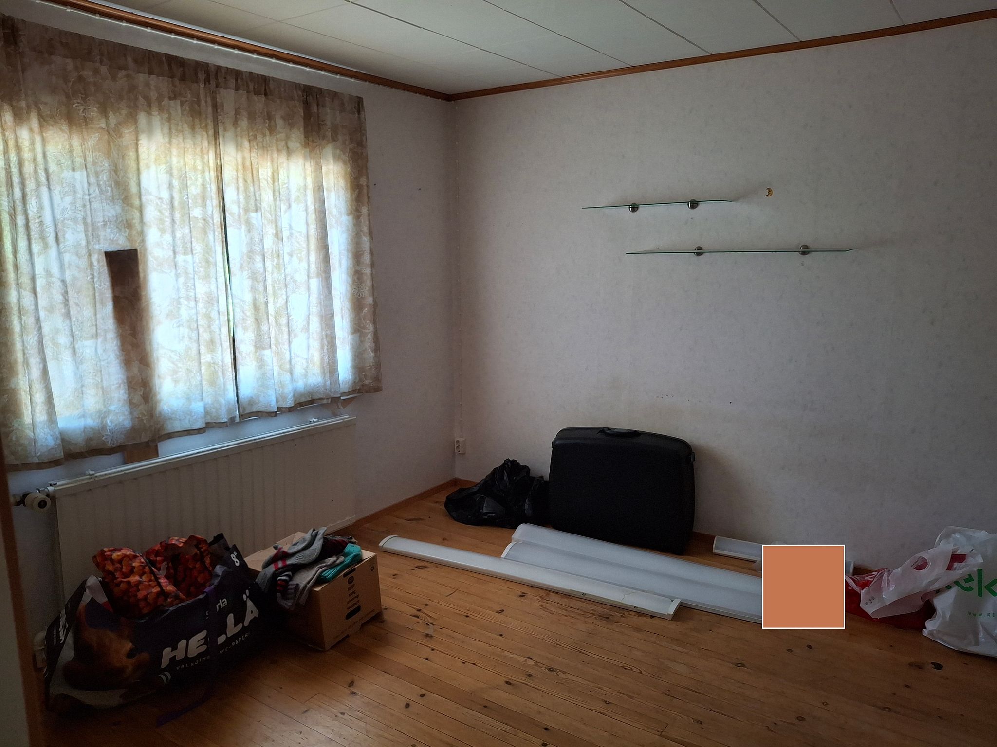 Image 12/27