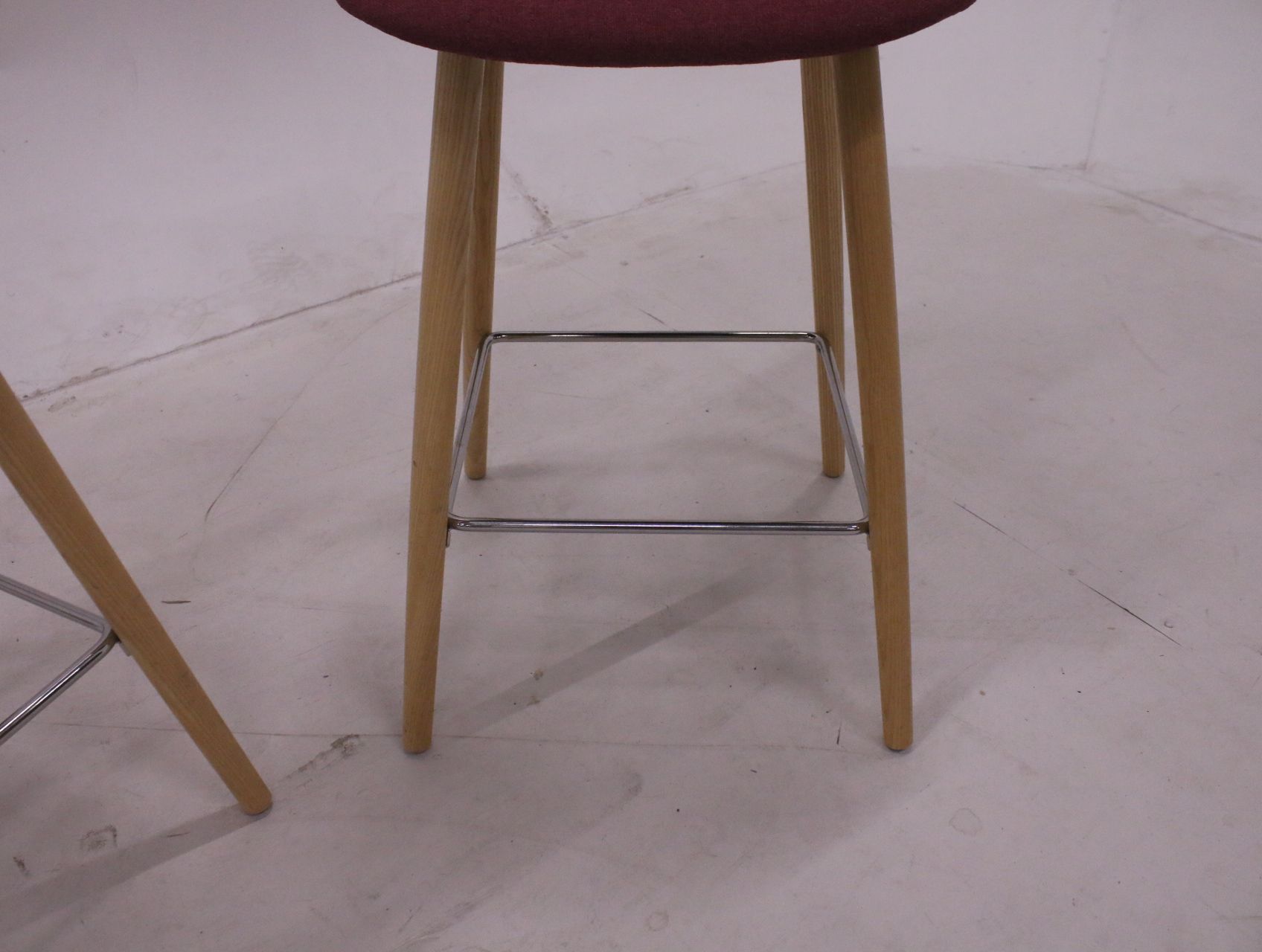 Image 8/8