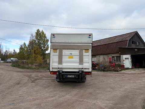 Image 6/25