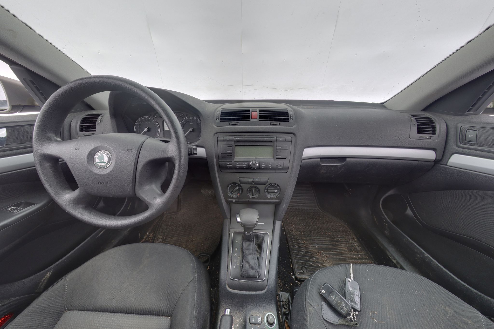 Image 8/53