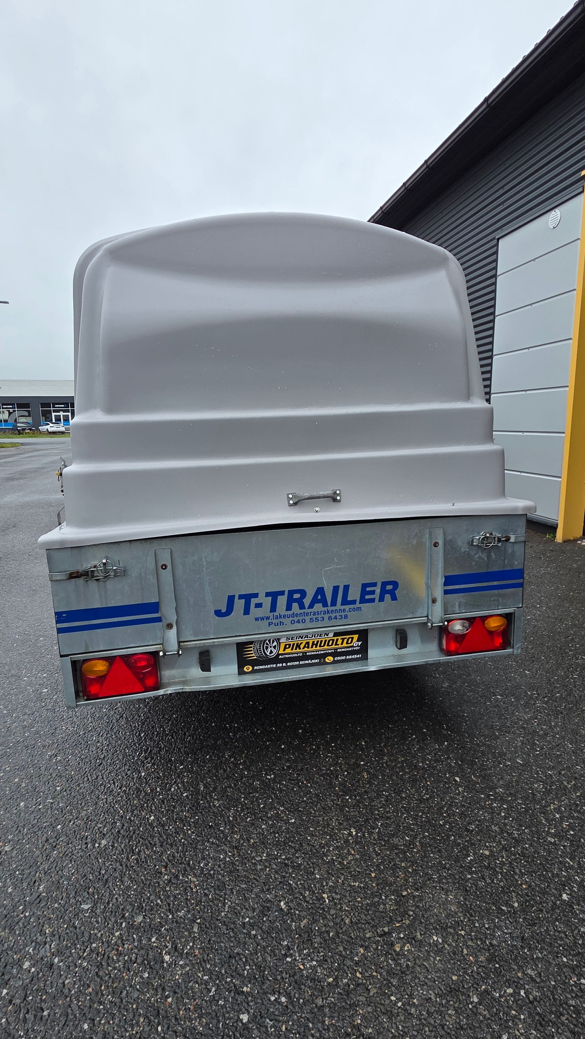 Image 6/6