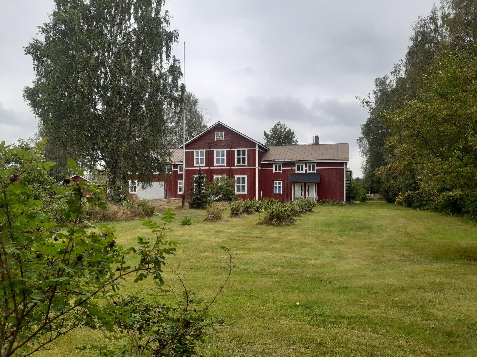 Image 27/50