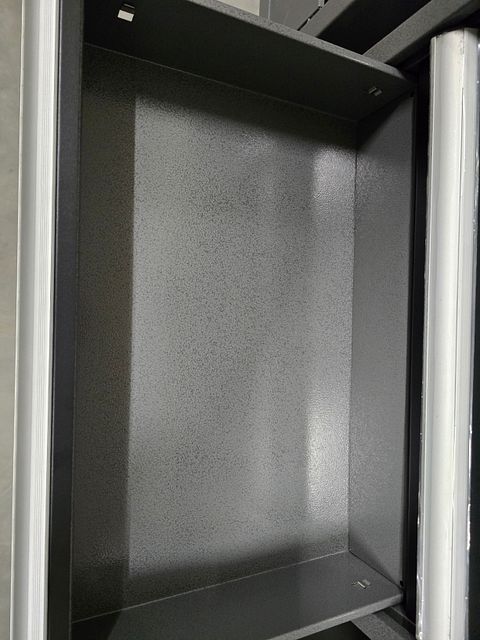 Image 12/15