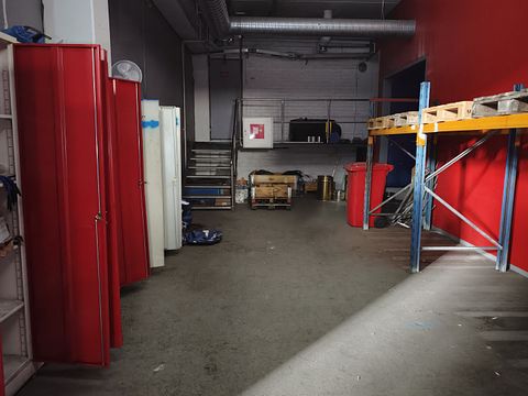 Image 7/11