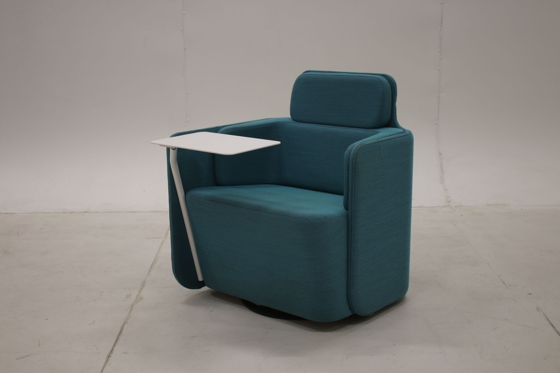 Image 1/10