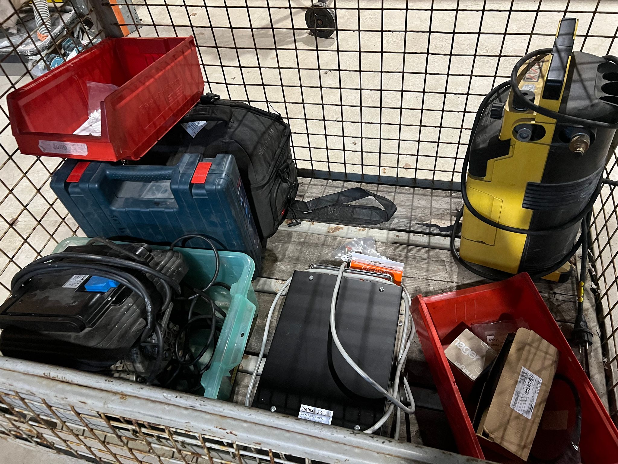 Image 1/13