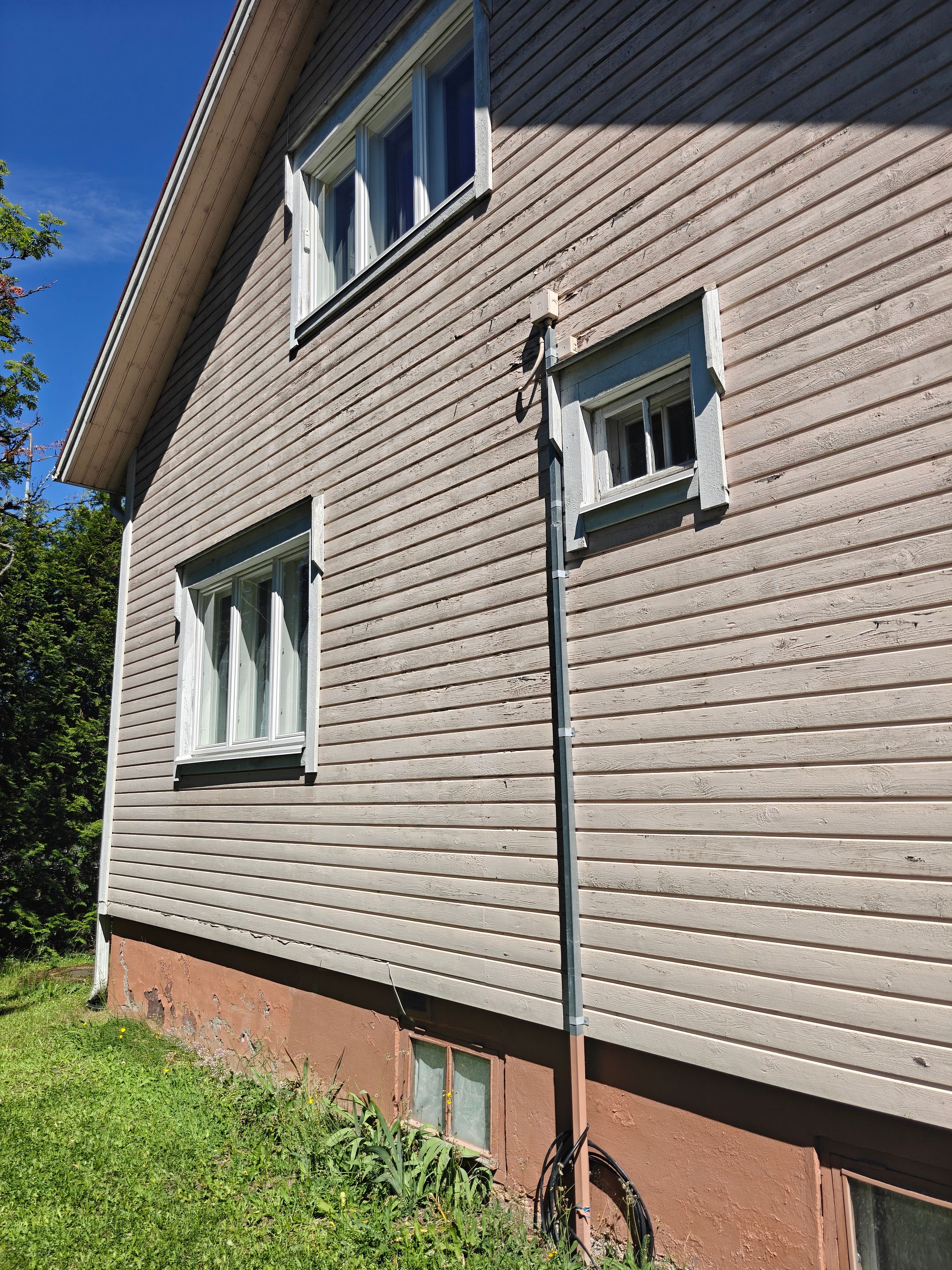 Image 12/49