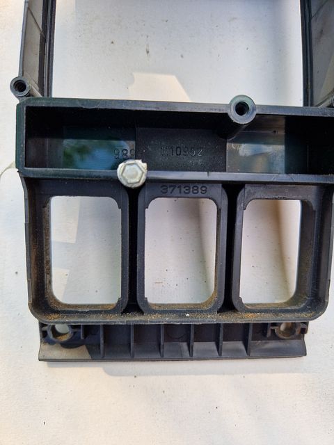 Image 9/22