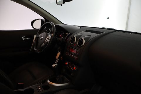 Image 25/47
