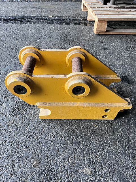 Image 1/8