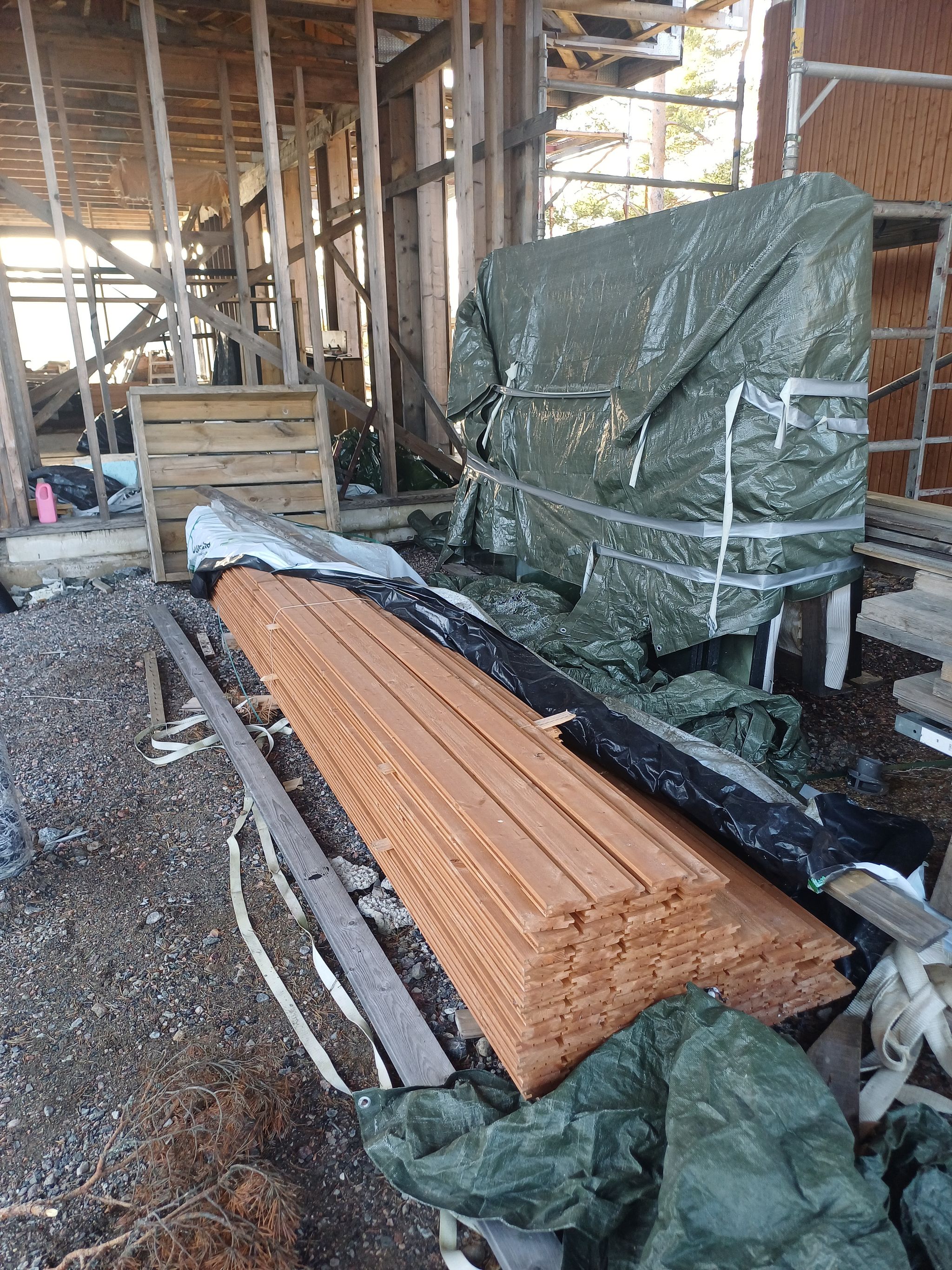 Image 2/10
