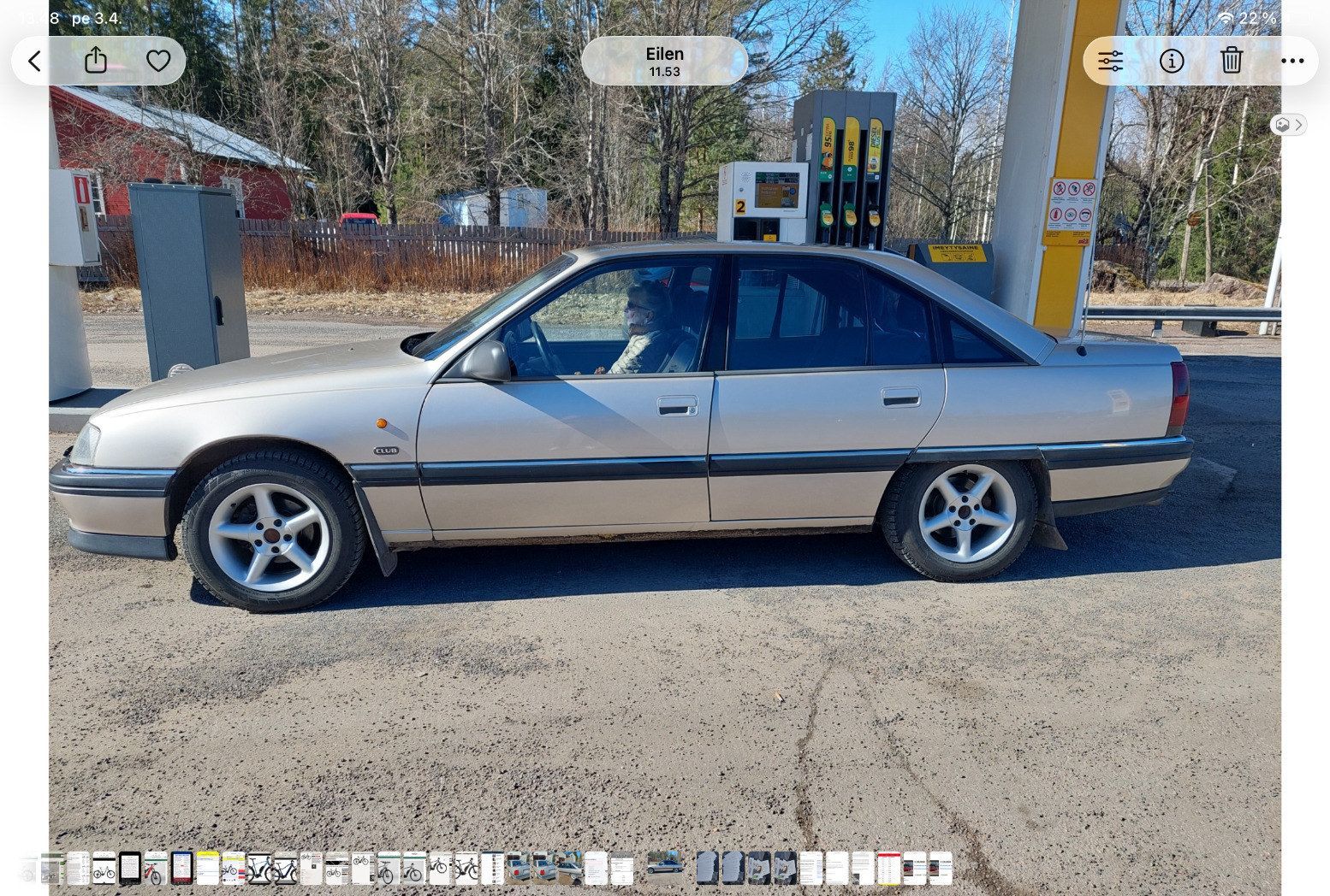 Image 3/24