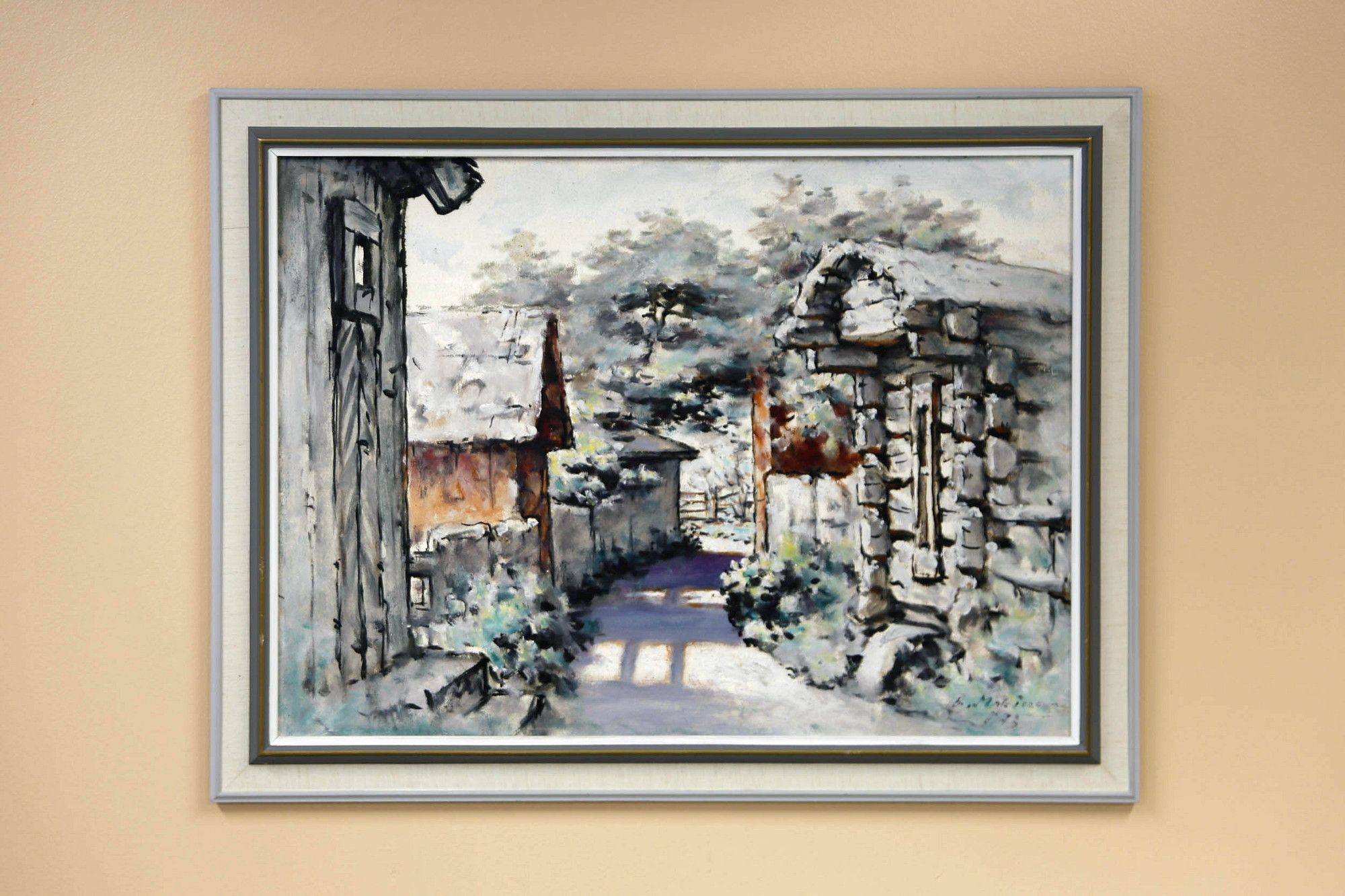Image 1/12