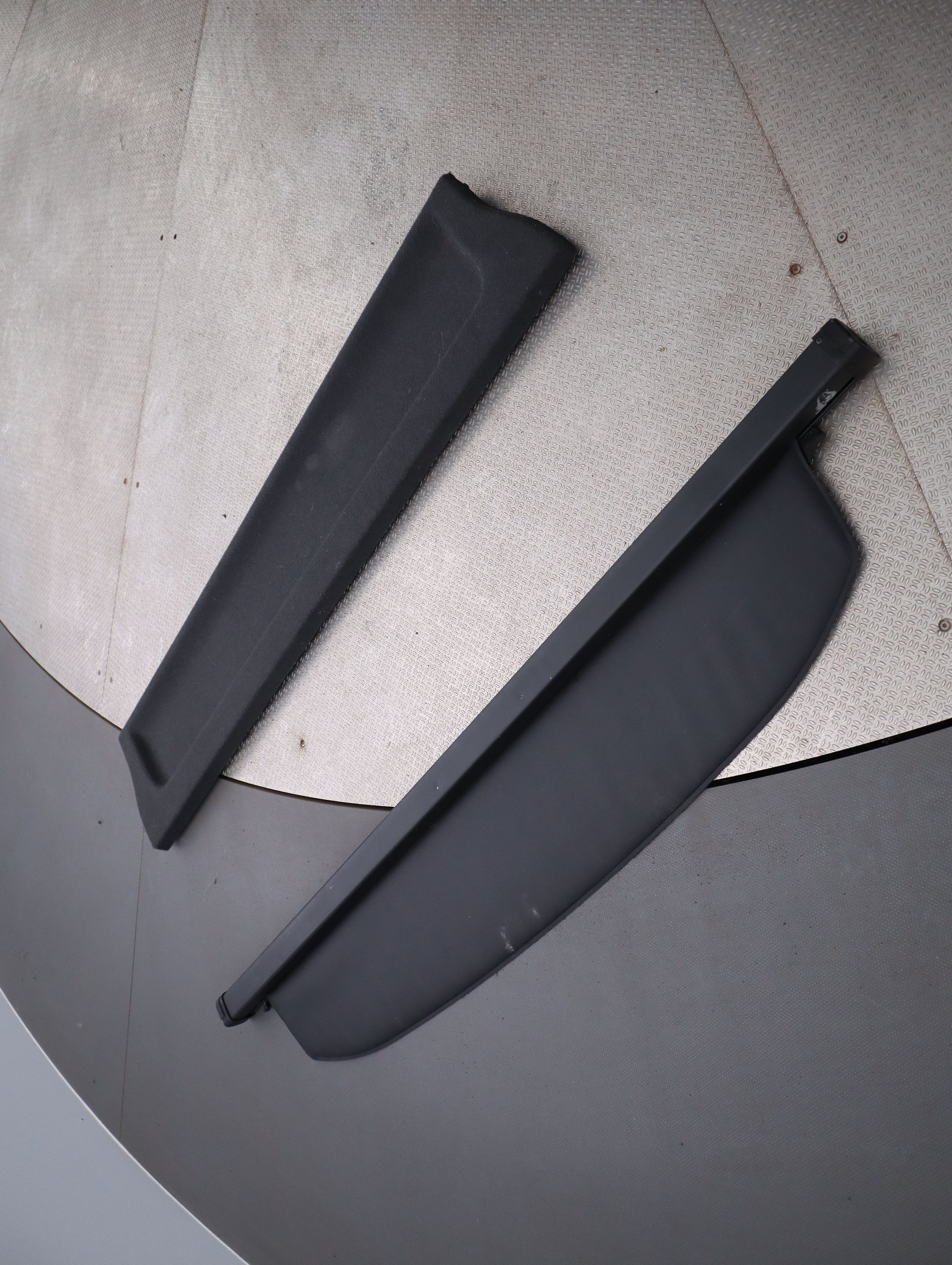 Image 44/83