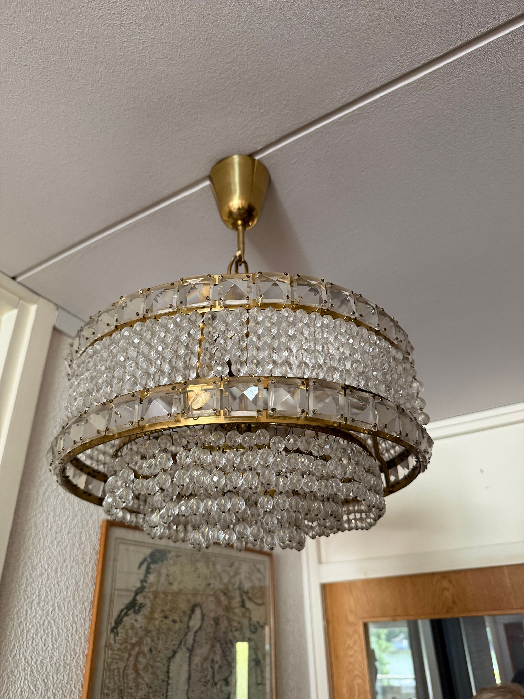 Image 6/10