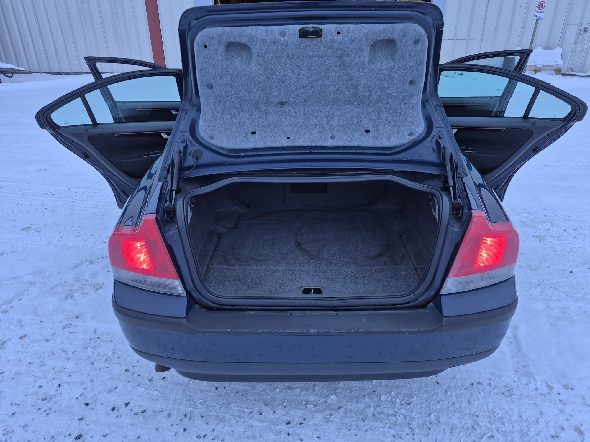 Image 12/22