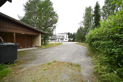 Image 33/36
