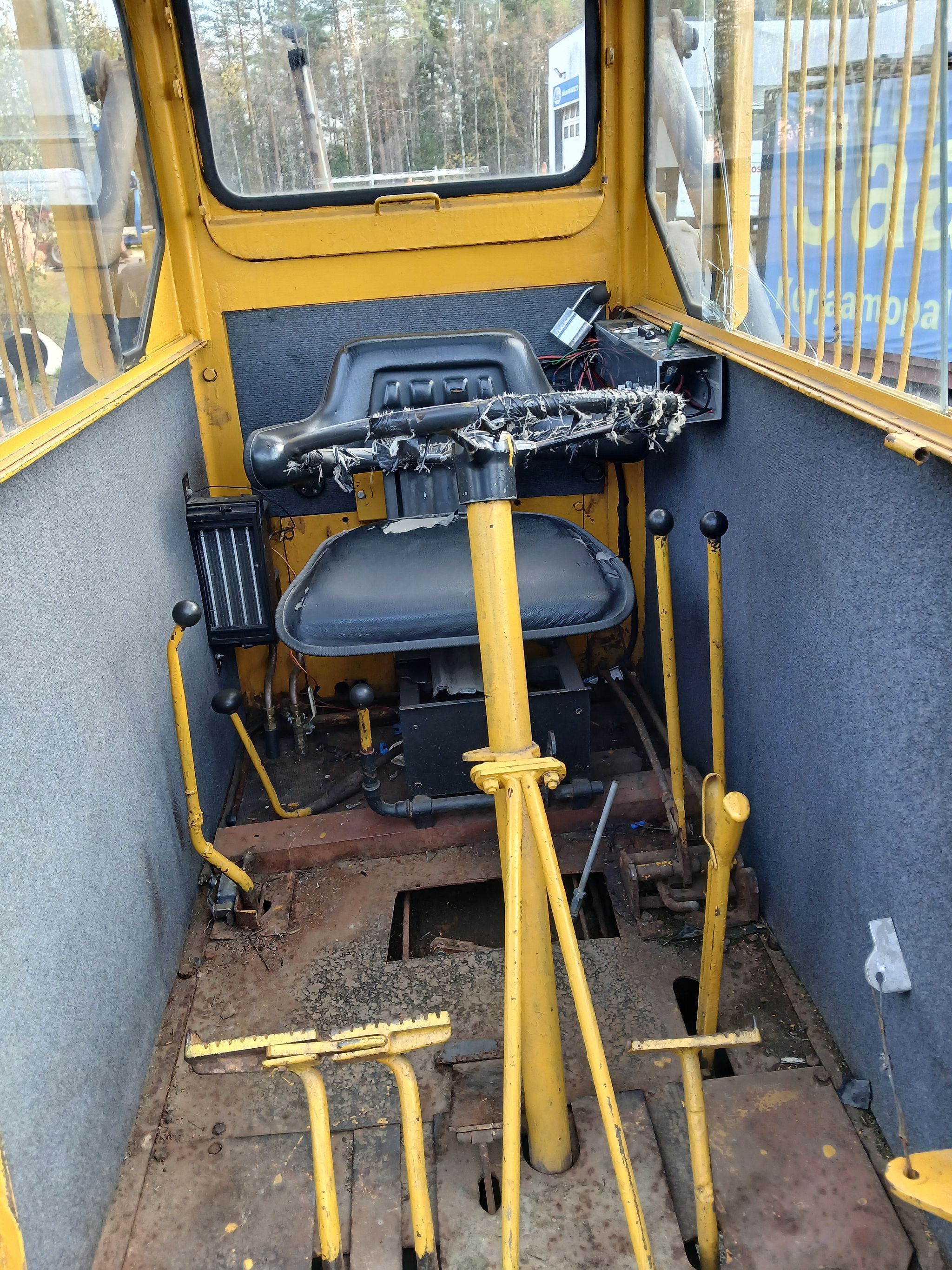 Image 15/20
