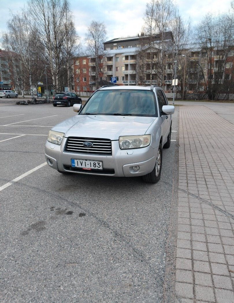 Image 2/10