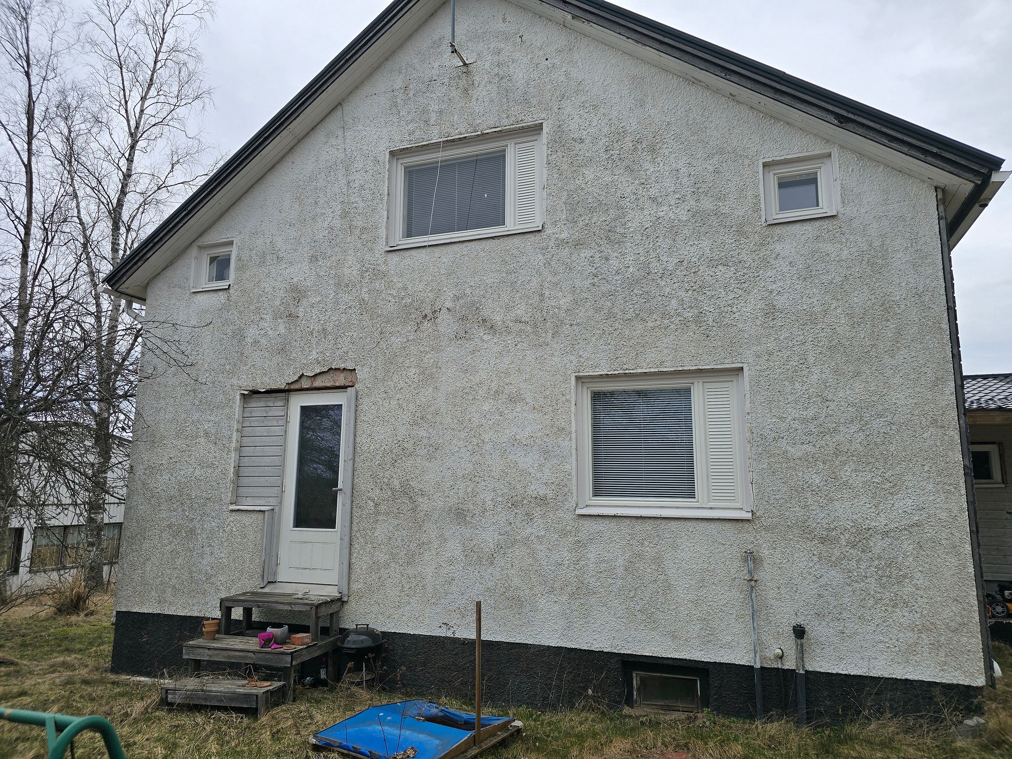 Image 2/38