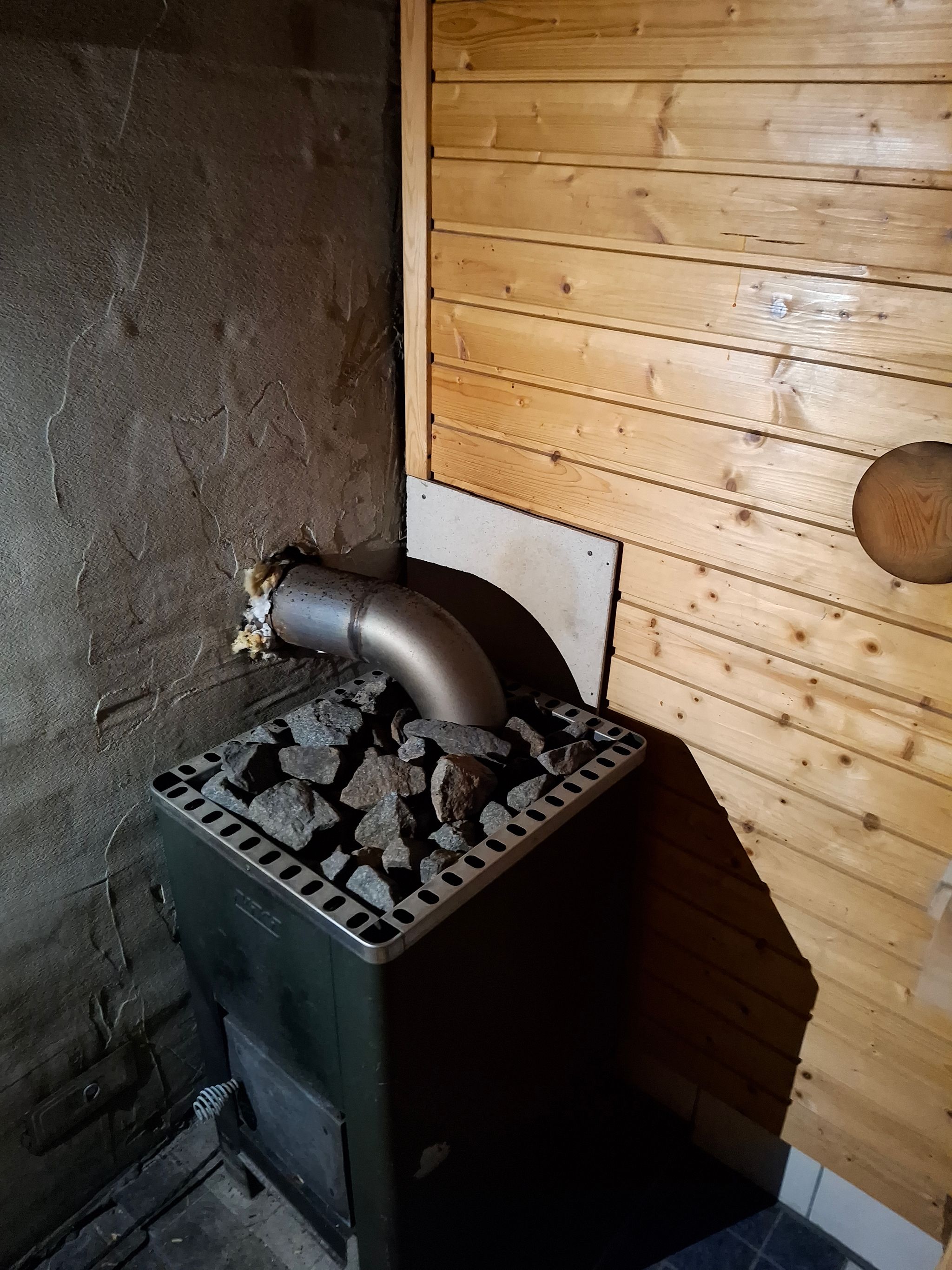 Image 12/15