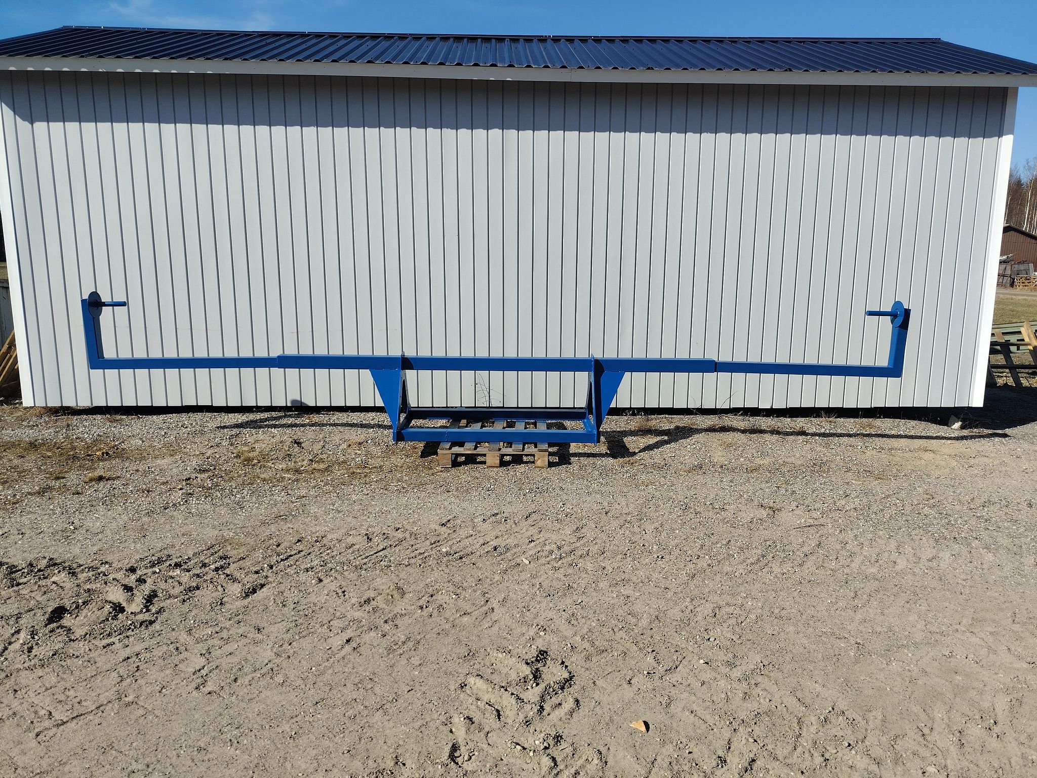 Image 2/6