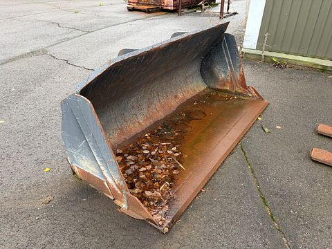 Image 12/30
