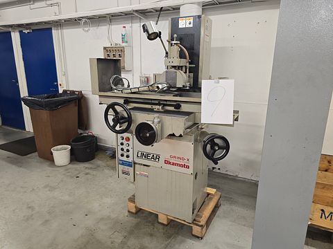 Image 1/9