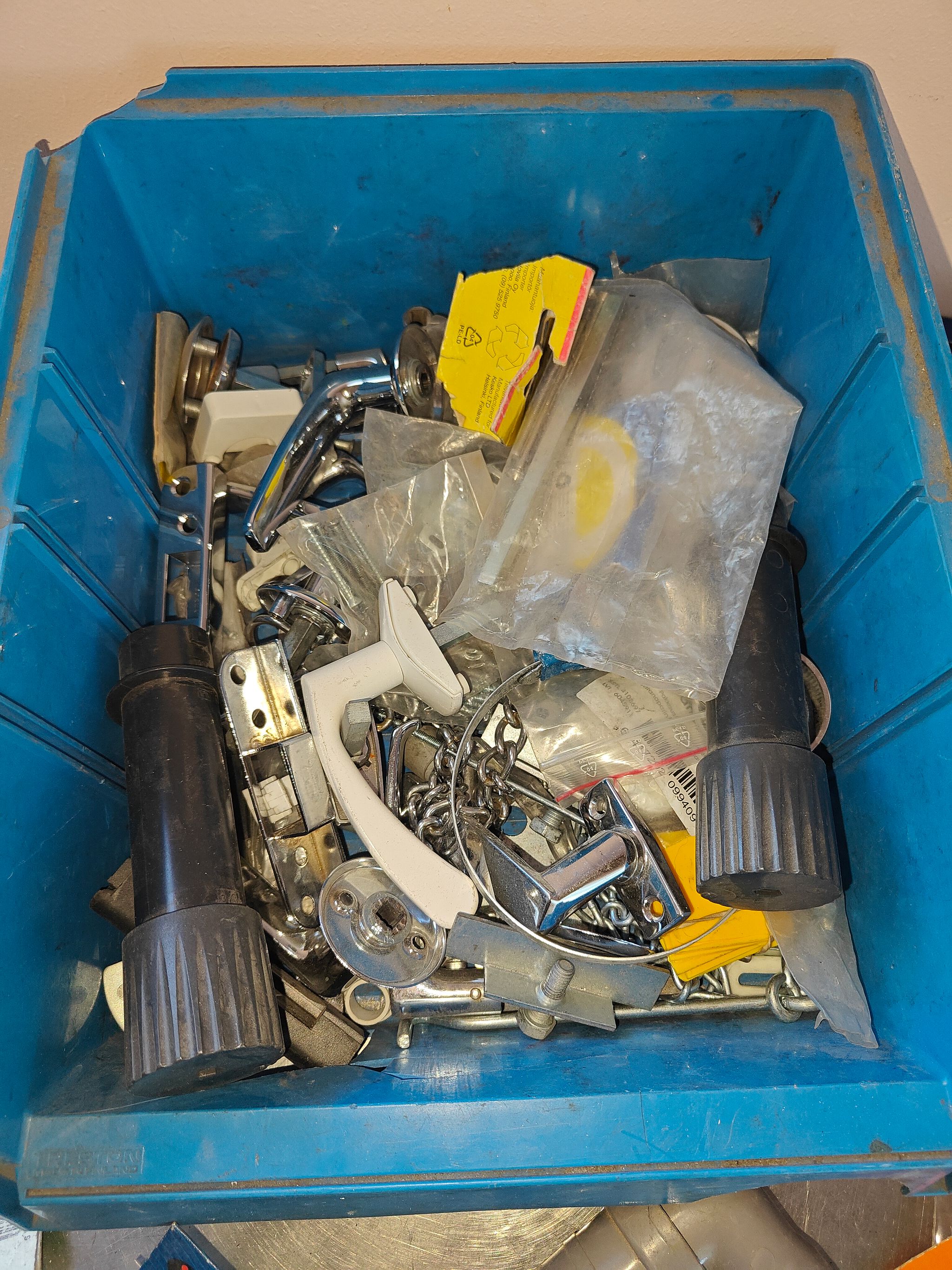 Image 3/13