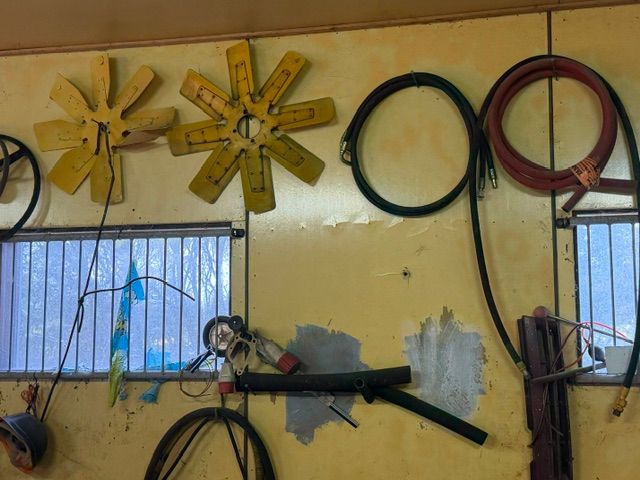 Image 27/29
