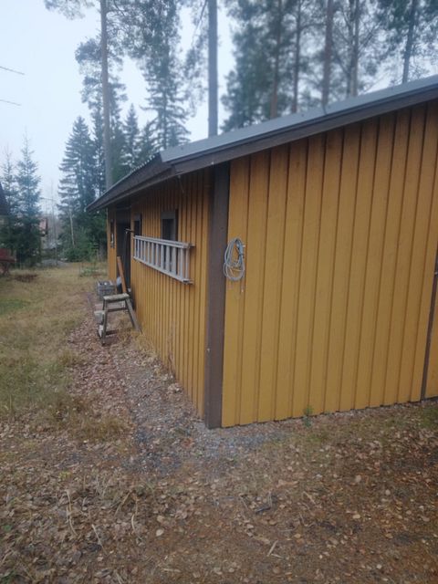 Image 11/37