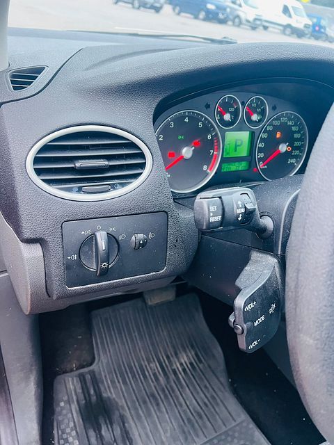 Image 13/23