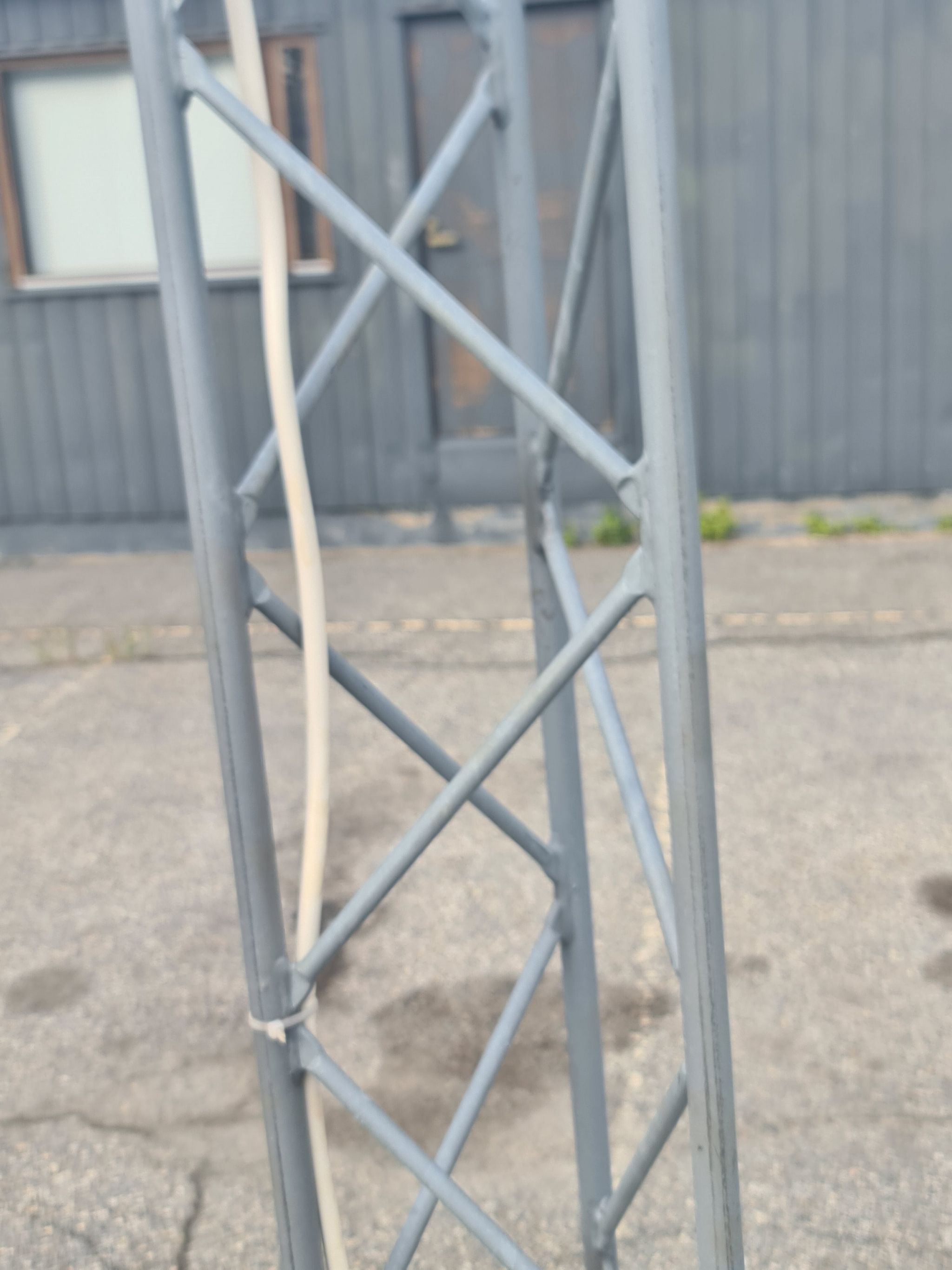 Image 3/10