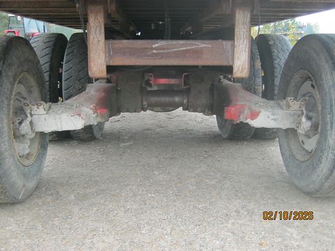 Image 9/37