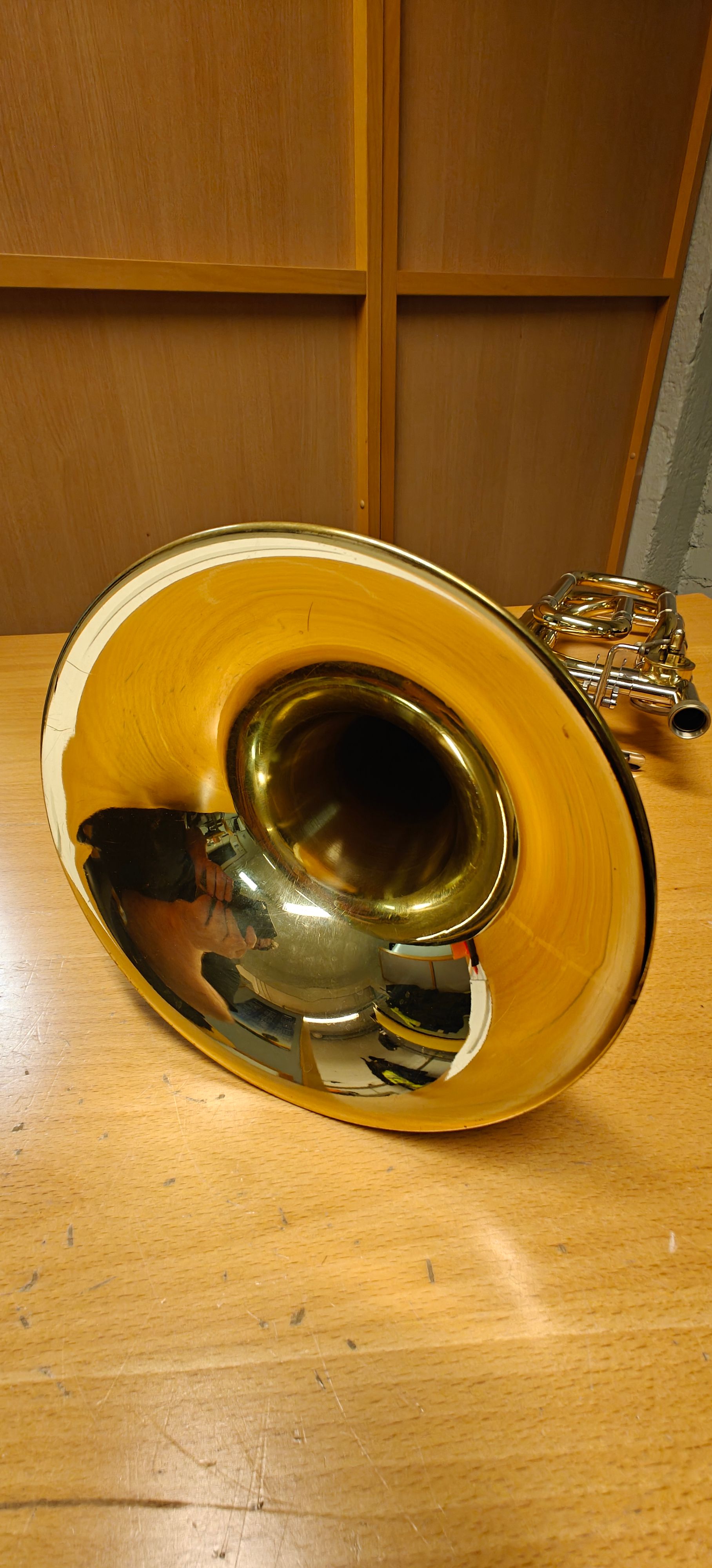 Image 18/18