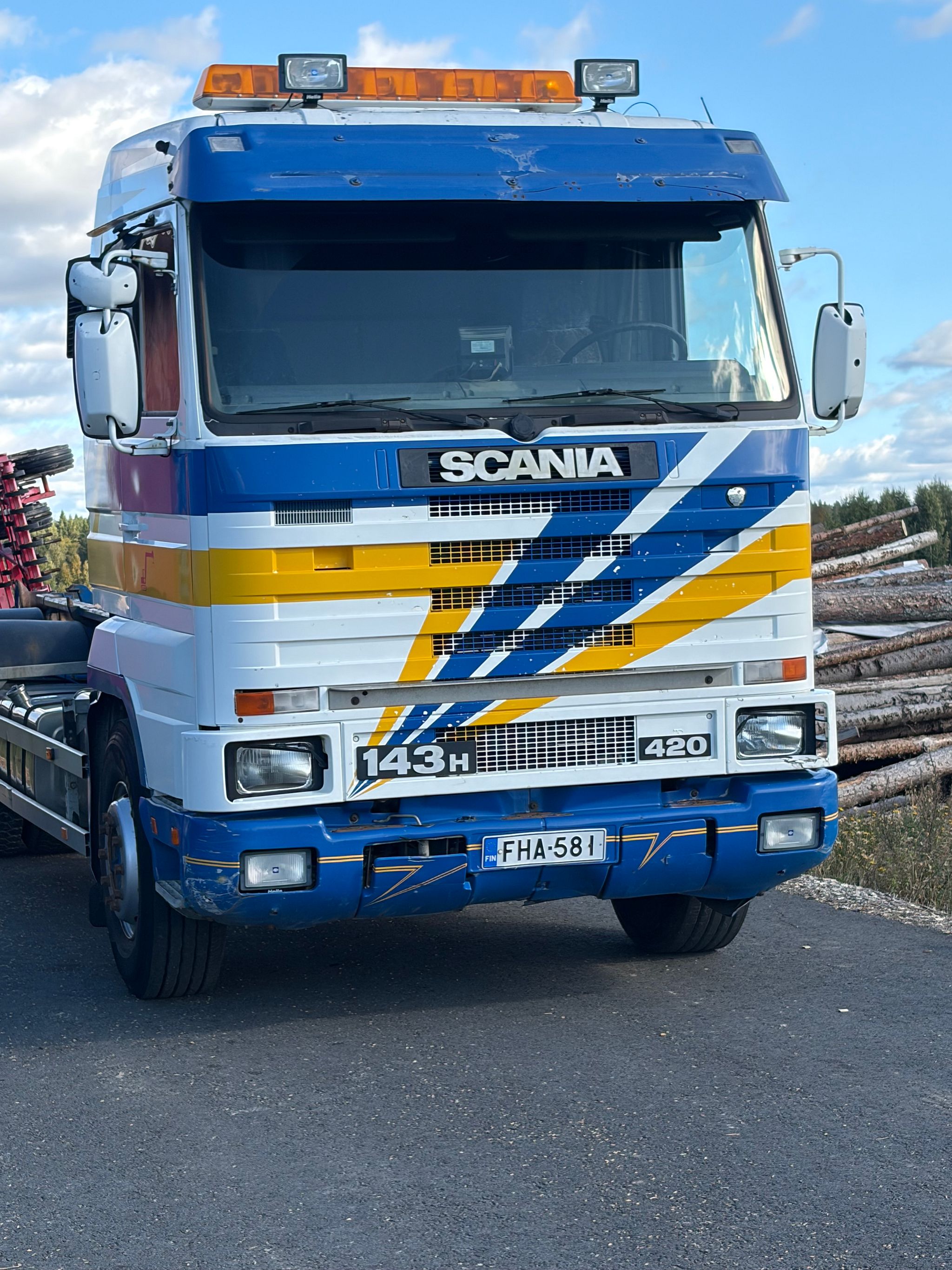 Image 1/11