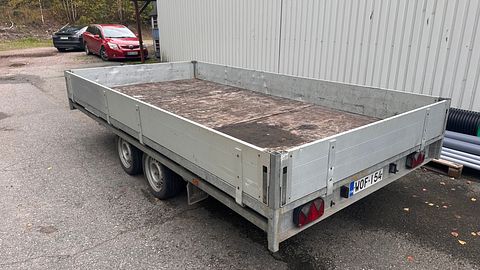 Image 7/8