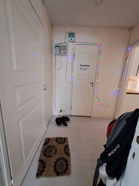Image 3/23