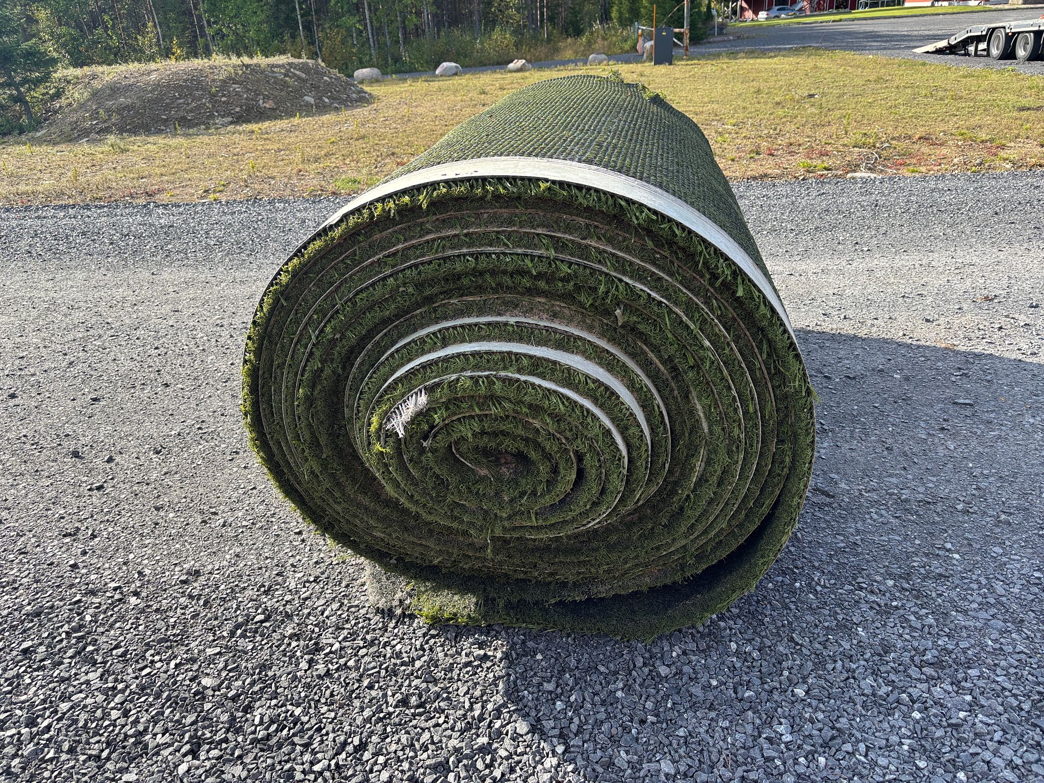 Image 1/9