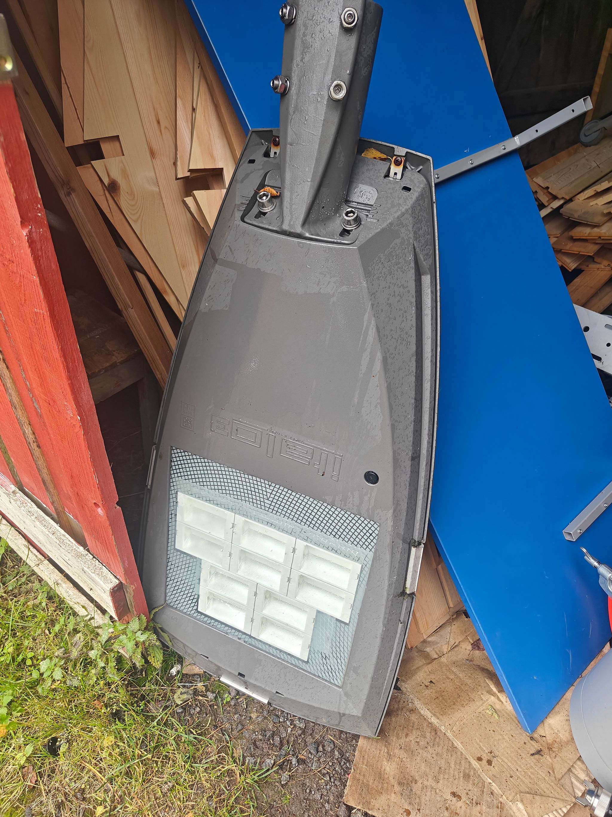 Image 2/7