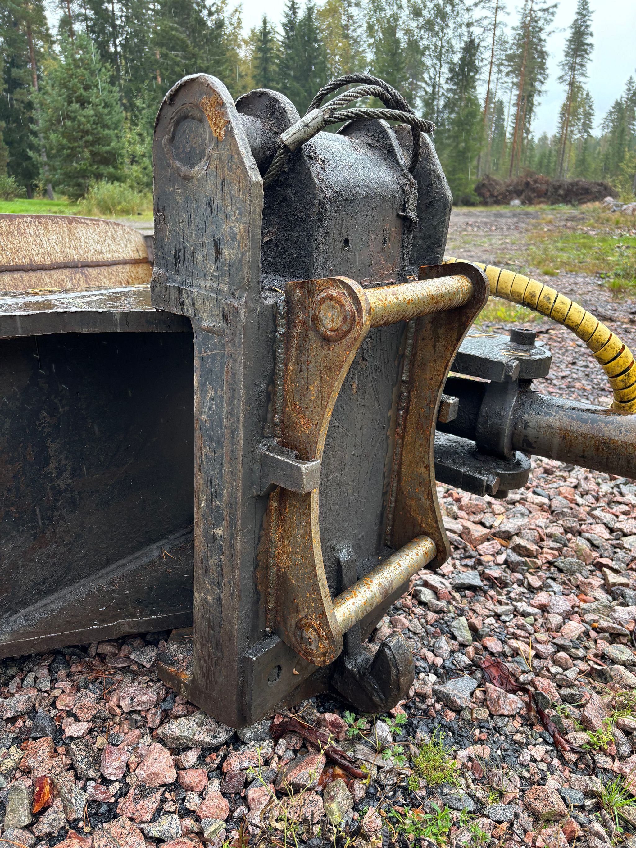 Image 7/8