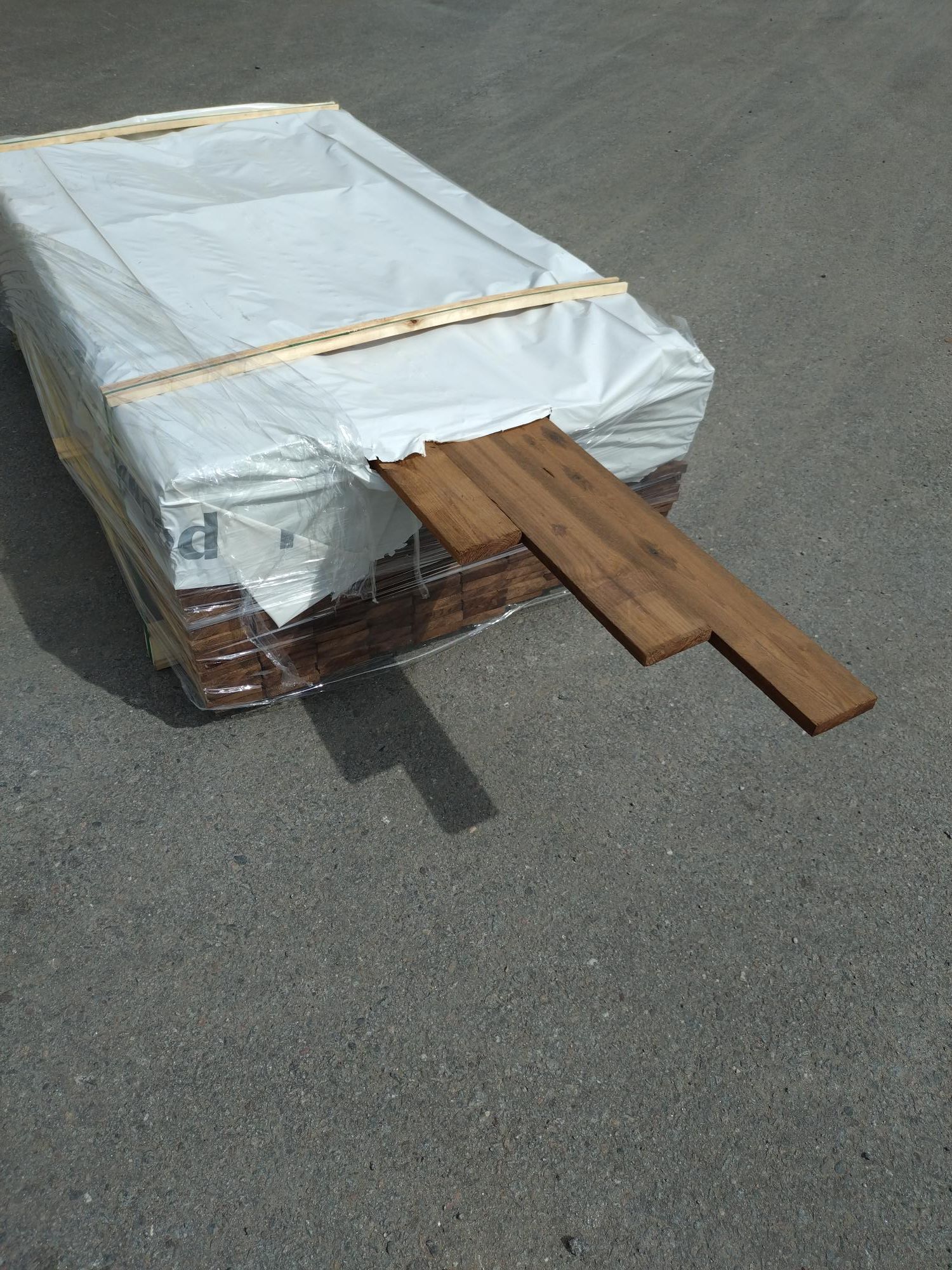 Image 2/3